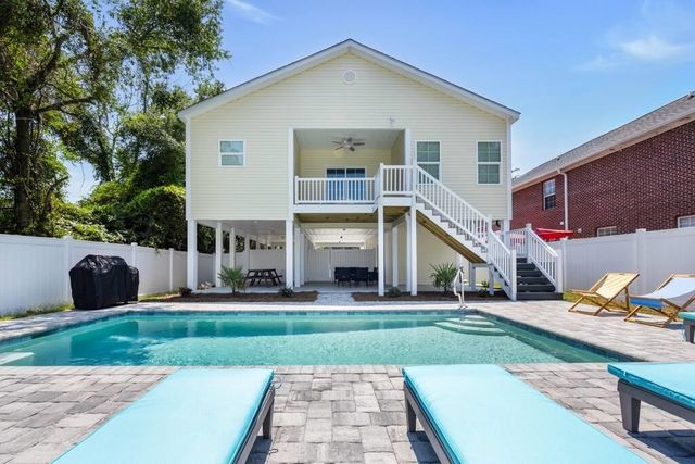 406 1st Ave. N, North Myrtle Beach, SC 29582