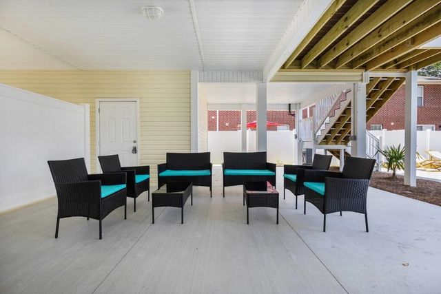 406 1st Ave. N, North Myrtle Beach, SC 29582