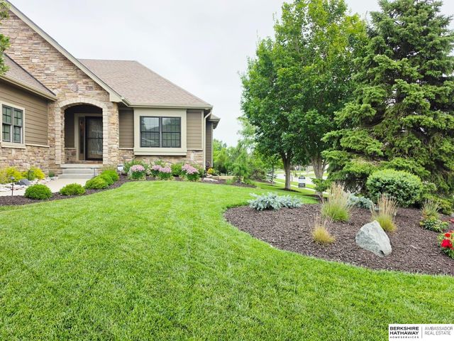 9640 Keystone Drive, Lincoln, NE 68516