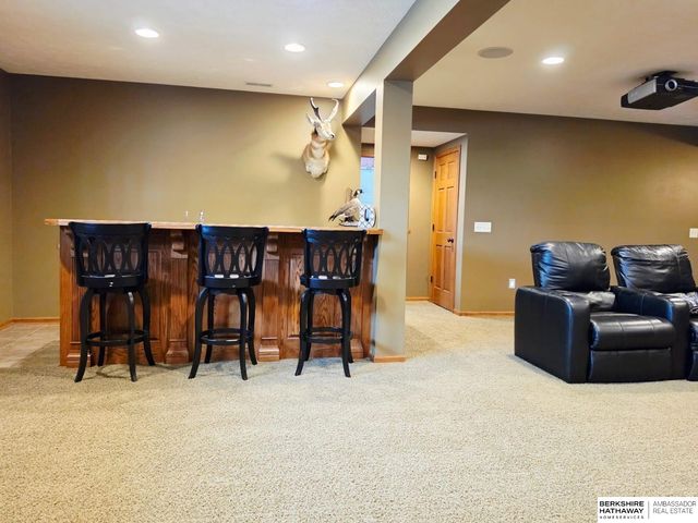 9640 Keystone Drive, Lincoln, NE 68516