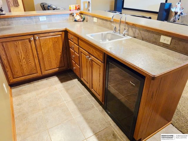 9640 Keystone Drive, Lincoln, NE 68516