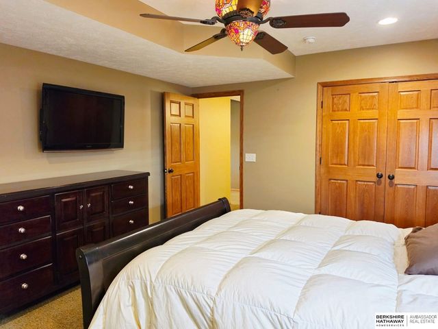 9640 Keystone Drive, Lincoln, NE 68516