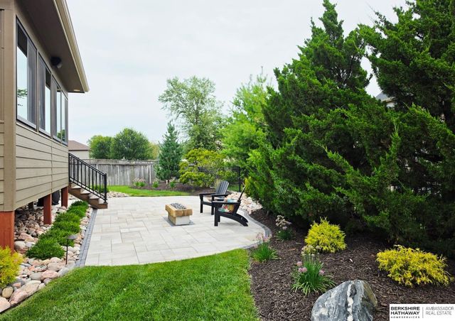 9640 Keystone Drive, Lincoln, NE 68516