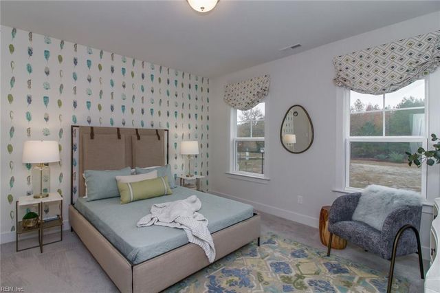 2921 Bluegrass LN, Virginia Beach, VA 23453