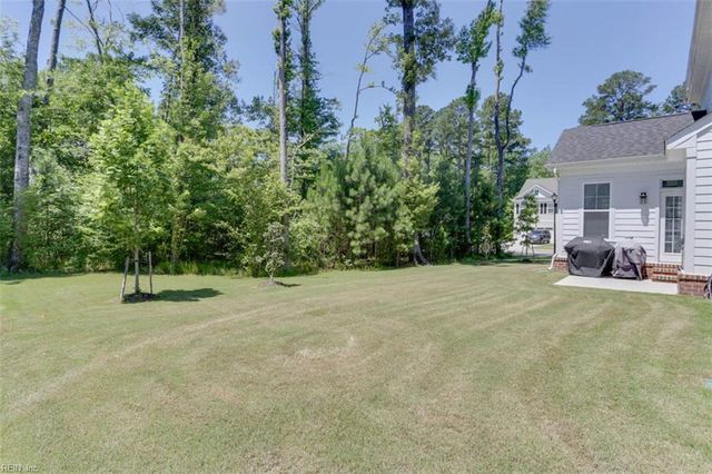 2921 Bluegrass LN, Virginia Beach, VA 23453