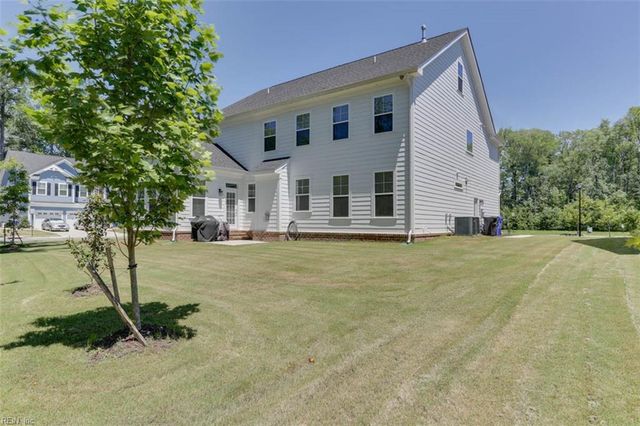 2921 Bluegrass LN, Virginia Beach, VA 23453