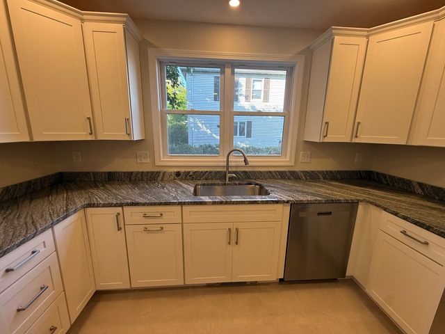 98 Westminster Ave, Watertown, MA 02472