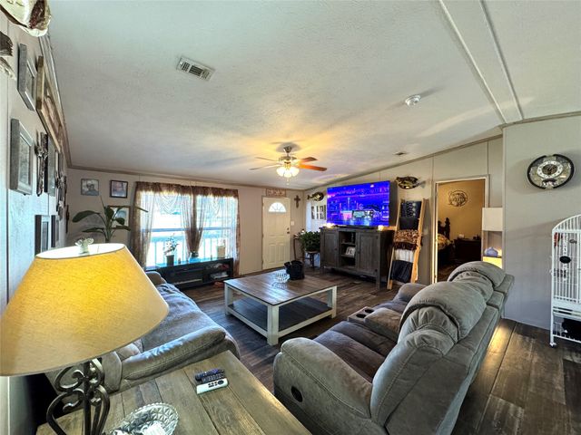 935 Indian Gap, Quitman, TX 75783