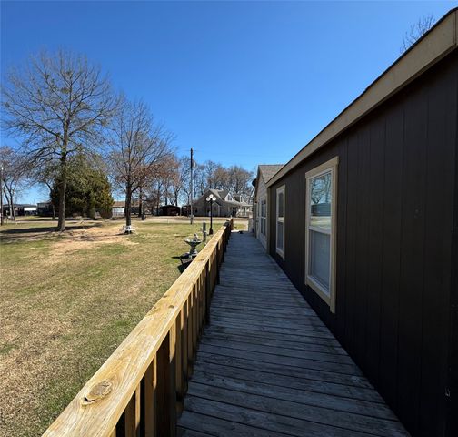 935 Indian Gap, Quitman, TX 75783