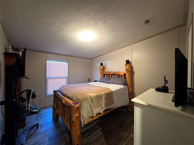 935 Indian Gap, Quitman, TX 75783