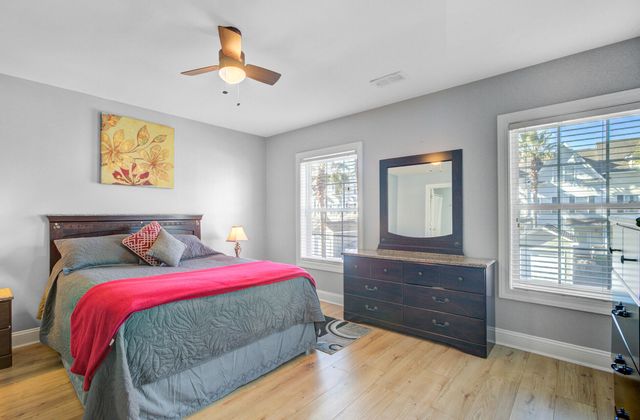 4910 Lake Palmetto Lane, North Charleston, SC 29418