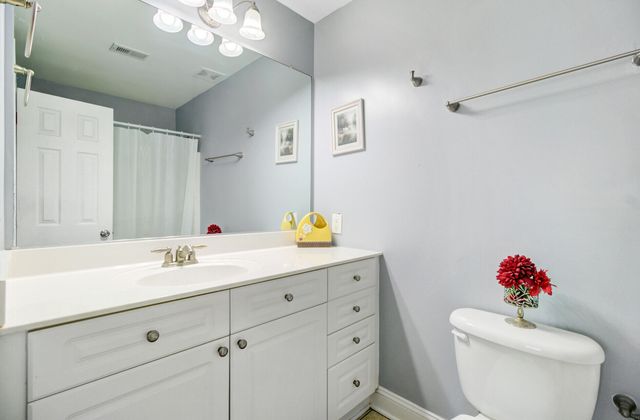 4910 Lake Palmetto Lane, North Charleston, SC 29418