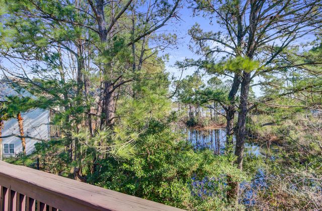 4910 Lake Palmetto Lane, North Charleston, SC 29418
