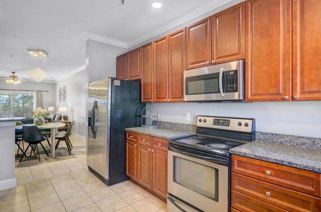 4910 Lake Palmetto Lane, North Charleston, SC 29418