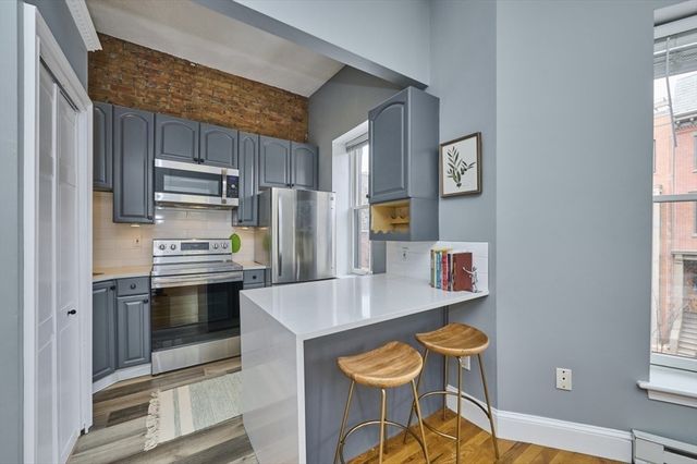 516 Shawmut Ave 2, Boston, MA 02118