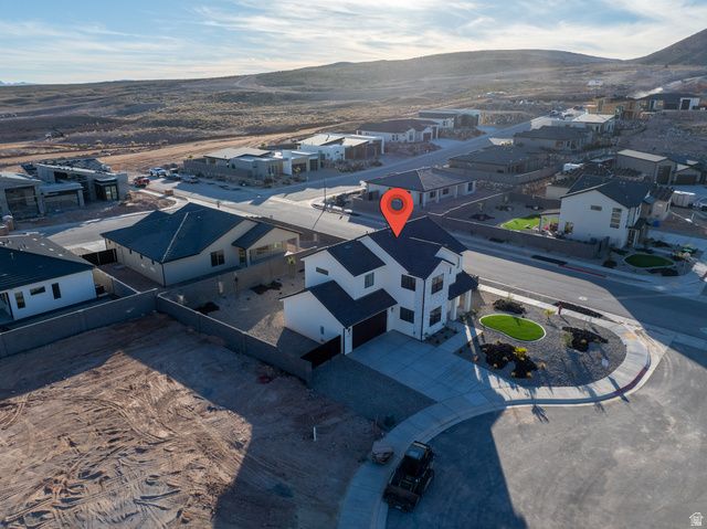 1525 W 800 CIR, Hurricane, UT 84737