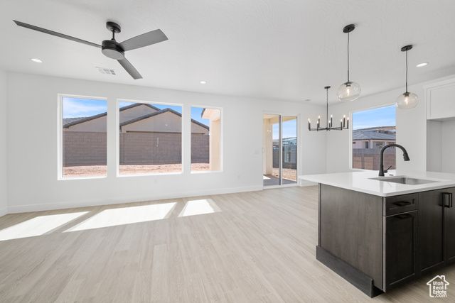 1525 W 800 CIR, Hurricane, UT 84737