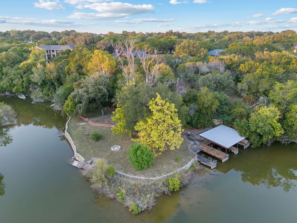 1206 Sierra Vista Drive, Granbury, TX 76048