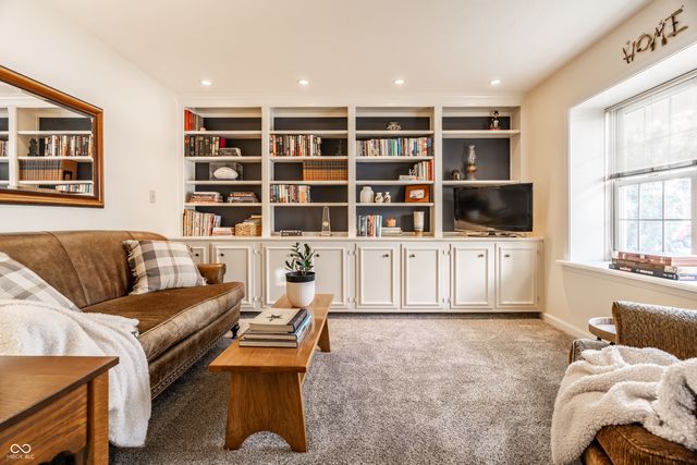 3312 Bay Road South Drive, Indianapolis, IN 46240