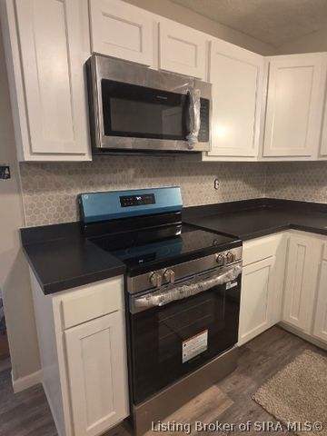 111 Webster Boulevard, Jeffersonville, IN 47130