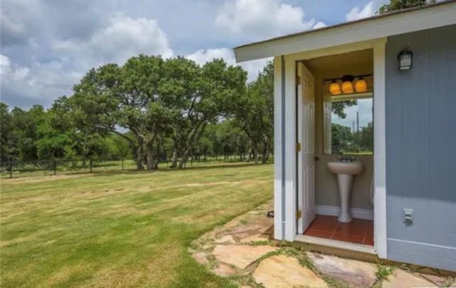 1159 Astral PT, Spring Branch, TX 78070