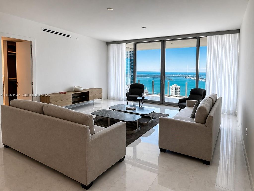 300 Biscayne Blvd Way 4604, Miami, FL 33131