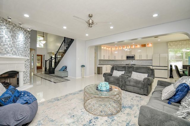 22303 Fieldcrest Lane, Richmond, TX 77469