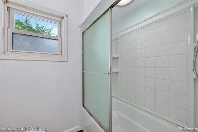 3062 Ferris Avenue, Lincoln Park, MI 48146