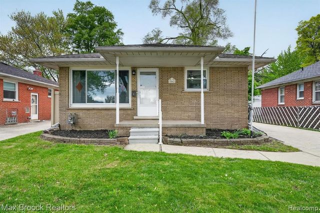 3062 Ferris Avenue, Lincoln Park, MI 48146