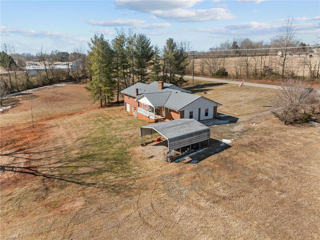 5488 NC Highway 8, Lawsonville, NC 27022
