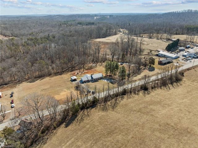 5488 NC Highway 8, Lawsonville, NC 27022