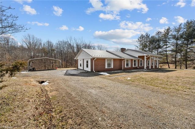 5488 NC Highway 8, Lawsonville, NC 27022