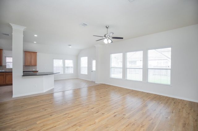 8802 Rocky Knoll Lane, Rosenberg, TX 77469