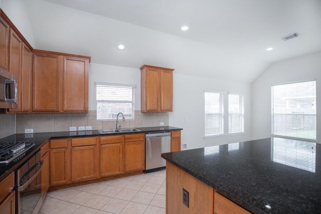 8802 Rocky Knoll Lane, Rosenberg, TX 77469