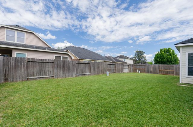 8802 Rocky Knoll Lane, Rosenberg, TX 77469