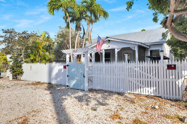 2211 Staples Avenue, Key West, FL 33040
