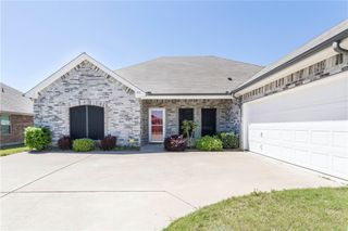 710 Adams Street, Waxahachie, TX 75165