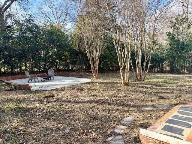 122 Duer DR, Williamsburg, VA 23188