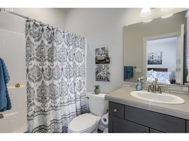 7340 Se BLANTON St, Hillsboro, OR 97123