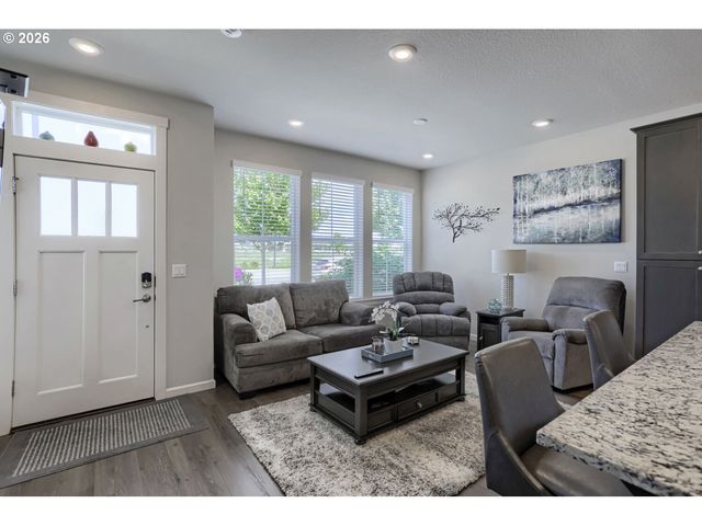7340 Se BLANTON St, Hillsboro, OR 97123