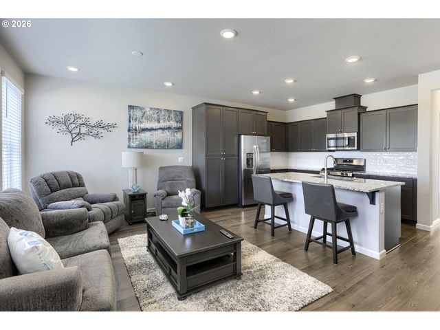 7340 Se BLANTON St, Hillsboro, OR 97123