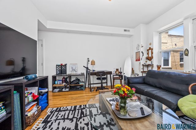 2809 W WASHINGTON Boulevard 103, Chicago, IL 60612
