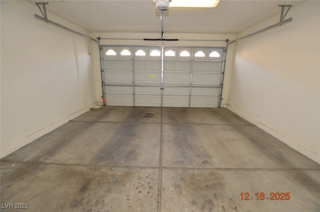 6175 Tillman Crest Avenue, Las Vegas, NV 89139