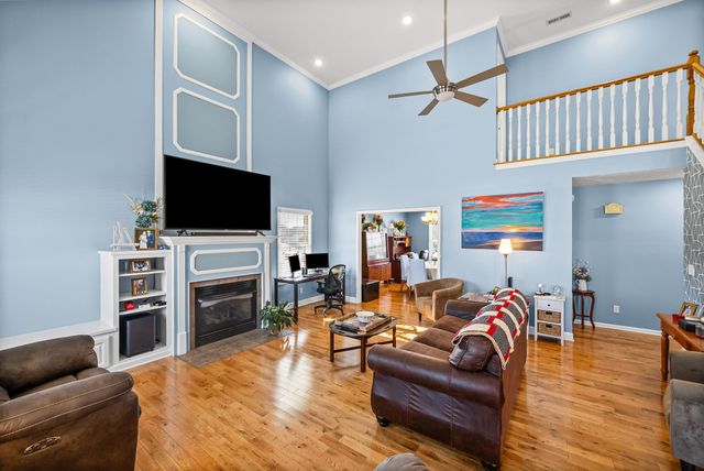 1130 Emerson Cir, Hopkinsville, KY 42240