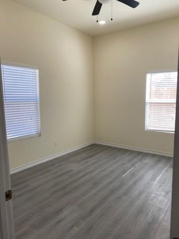 202 W Jefferson, Port Isabel, TX 78578