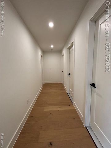 10024 Borgman Avenue, Huntington Woods, MI 48070