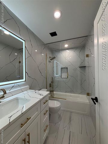 10024 Borgman Avenue, Huntington Woods, MI 48070