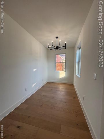 10024 Borgman Avenue, Huntington Woods, MI 48070