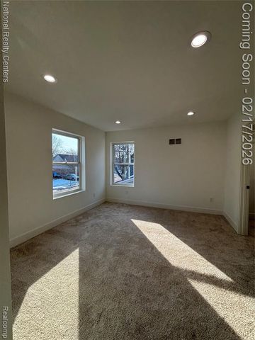 10024 Borgman Avenue, Huntington Woods, MI 48070