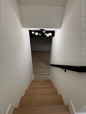 10024 Borgman Avenue, Huntington Woods, MI 48070